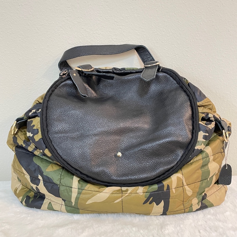 Camouflage Pattern Large Soft Bag - image 1